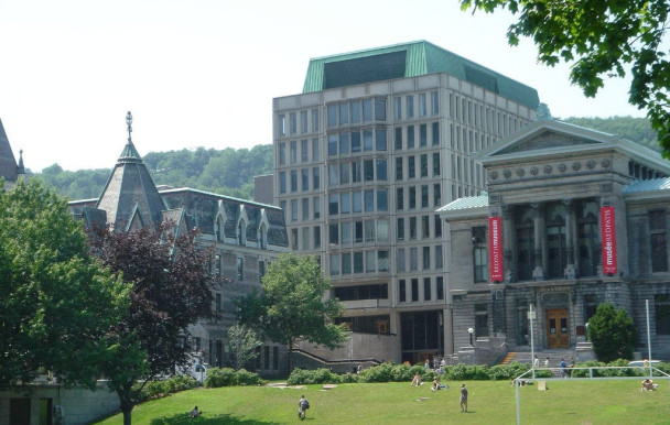 Détournement de fonds à McGill