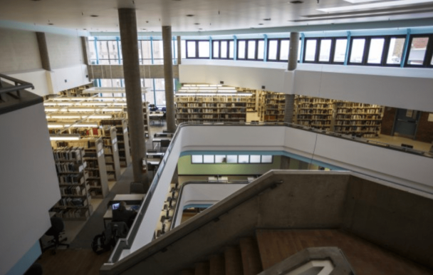Les bibliothèques de l’UdeM en tête de file d’un mouvement international contre les éditeurs