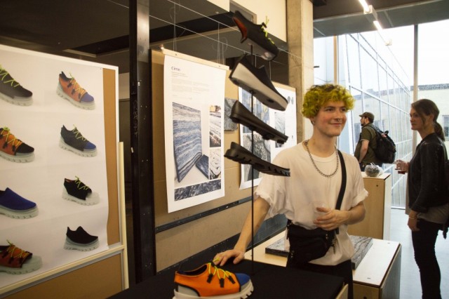 Flippé permet de réaliser plusieurs combinaisons différentes avec la même chaussure. (Crédit photo : Marianne Castelan)