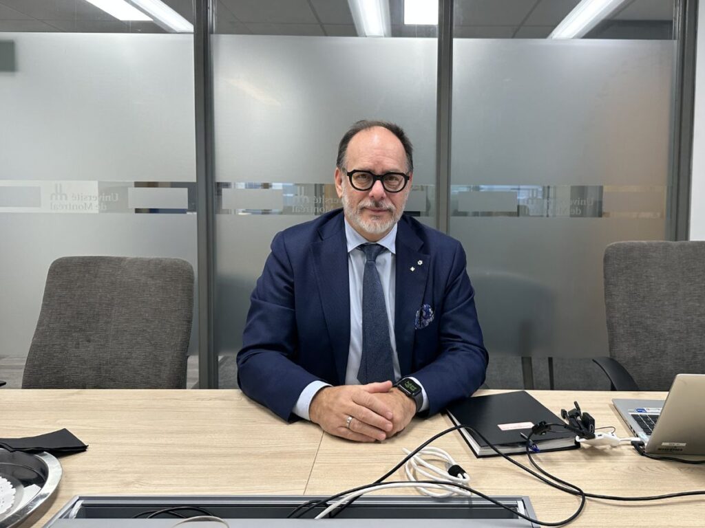 Le recteur de l'UdeM Daniel Jutras assure que l'Université tente de trouver un accomodement à au projet de loi 94 (PL94). © Carla Roche