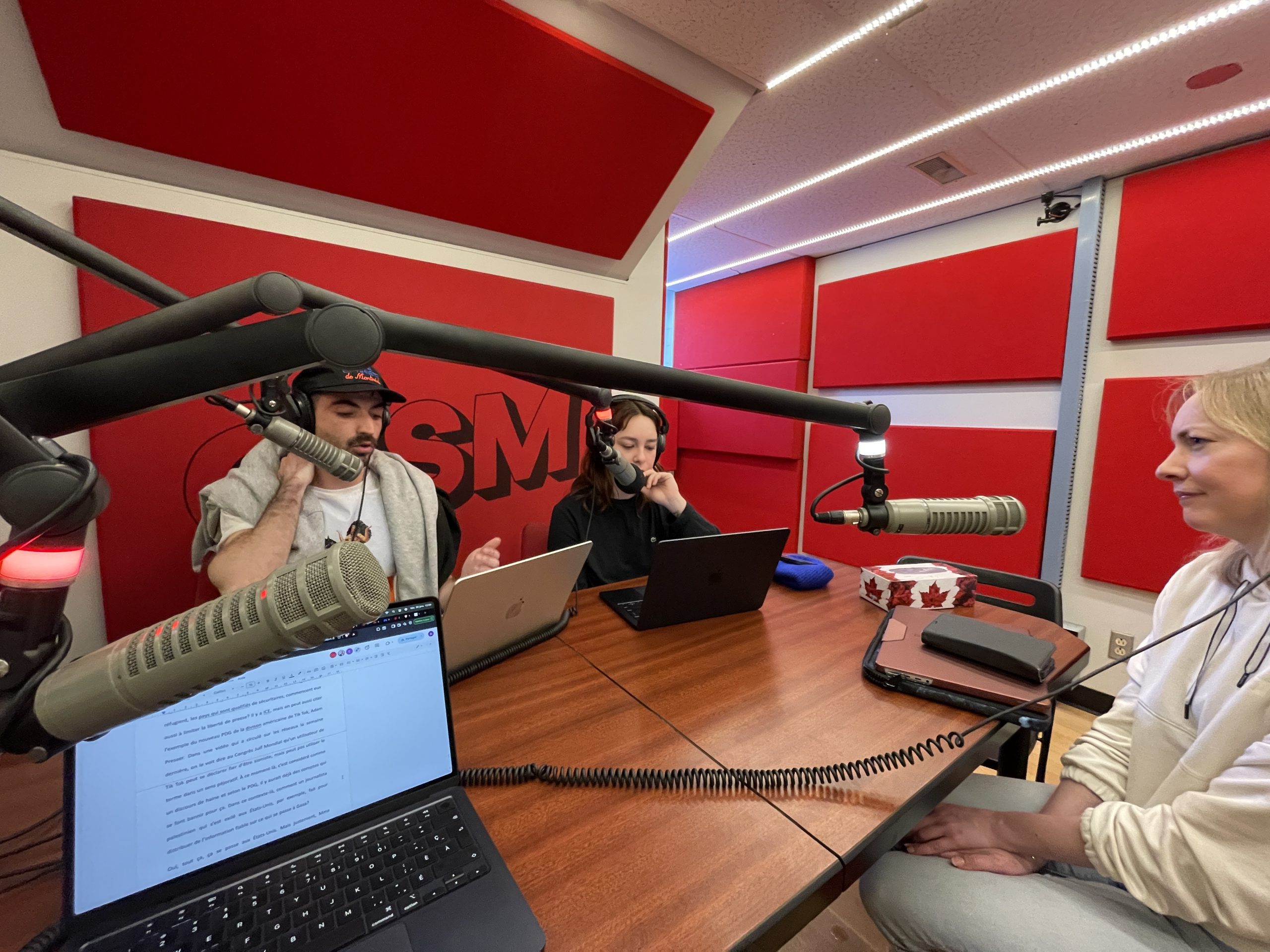 la chronique « Les Robins des ruelles : voler pour nourrir », diffusée dans l’épisode du vendredi 20 février de Quartier Libre sur les ondes de CISM © Alexis Thériault