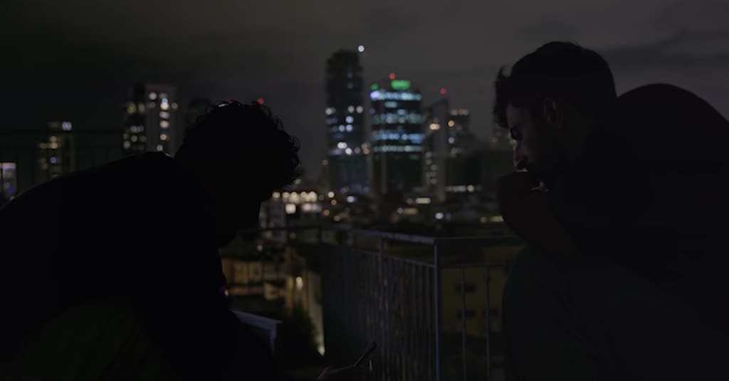 Photo tirée de la bande annonce de Naza. Crédit : The Guardian.